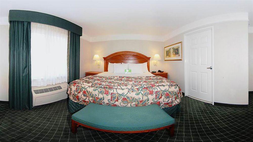 Hotel La Quinta By Wyndham San Antonio North Stone Oak Zewnętrze zdjęcie